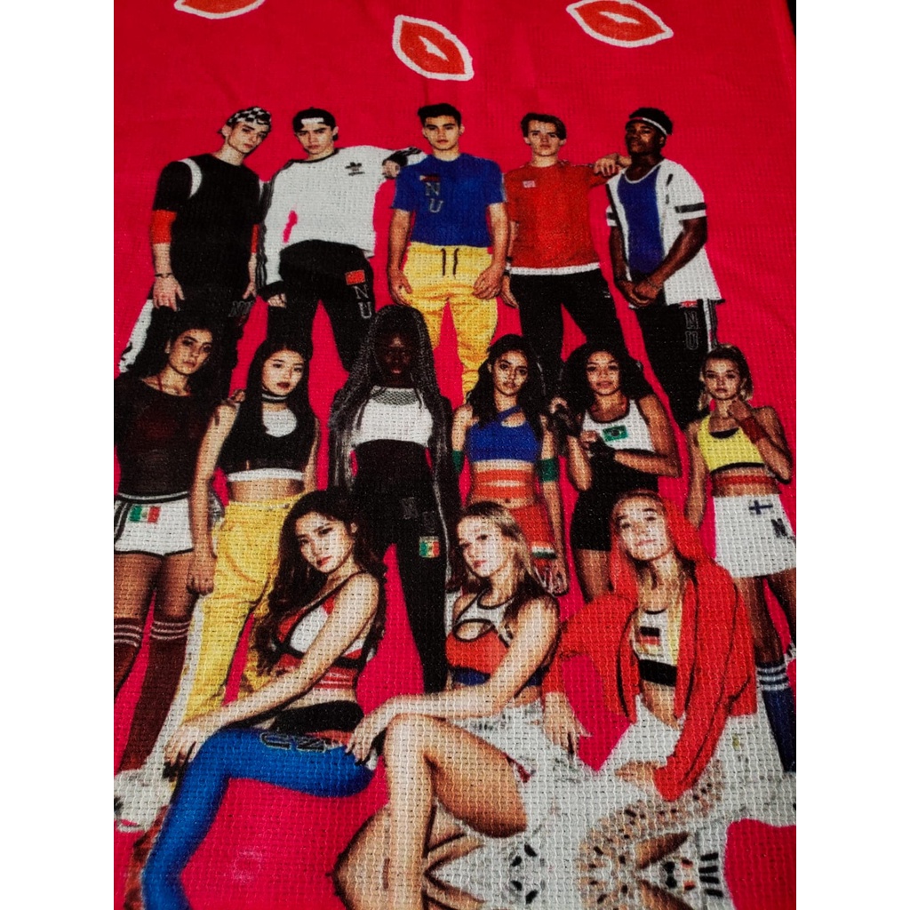 Toalha de Rosto Now United Shivani Any Gabrielle Sina Shivani Decoração Geek Nerd