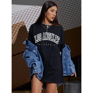 Camiseta Oversized Feminina Los Angeles Branca e Preta