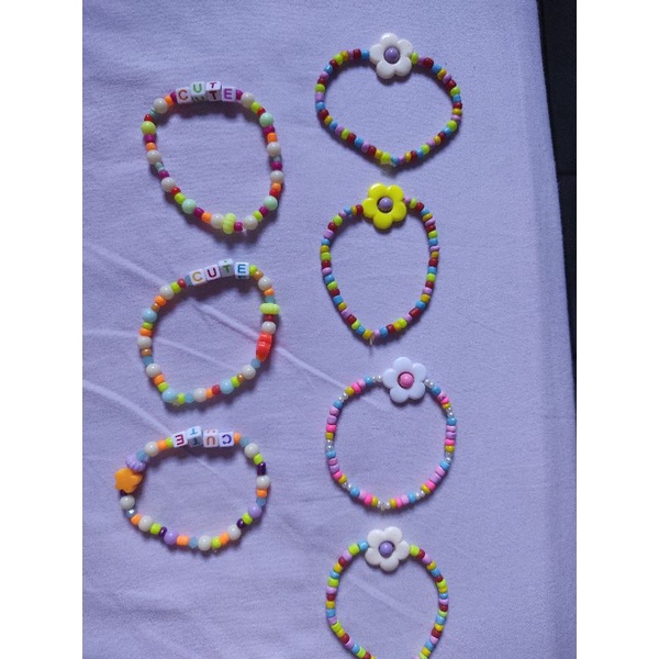 Pulseiras aesthetic anos 2000 missangas | Shopee Brasil