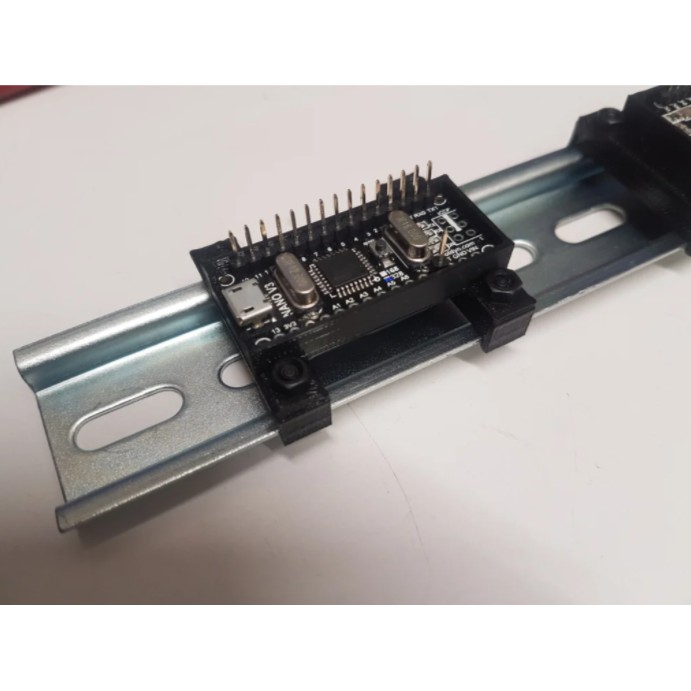 Case de Arduíno Nano para Trilho Din