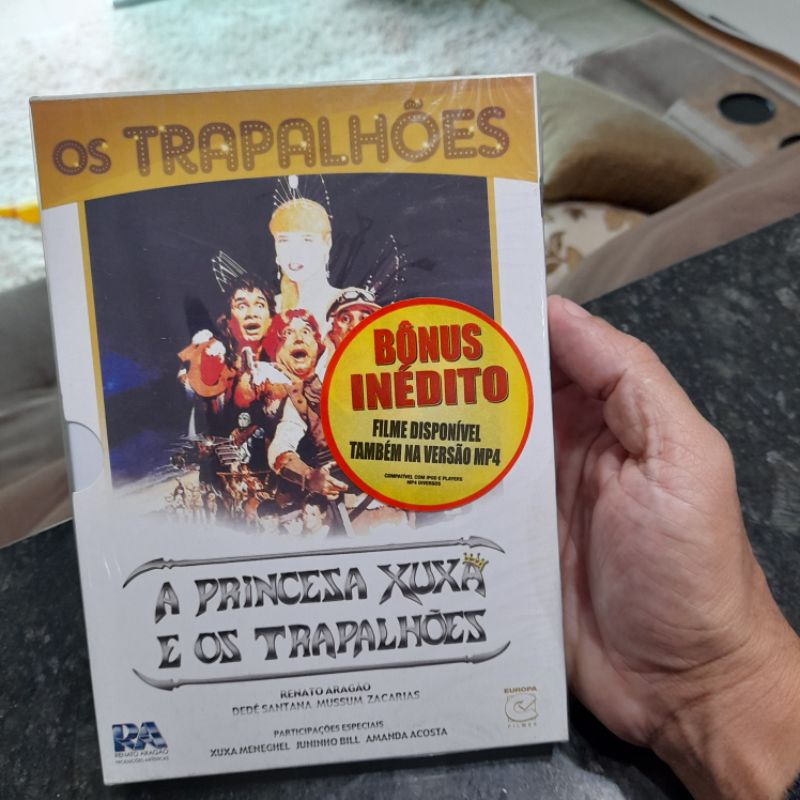 DVD Os Trapalhões A Princesa Xuxa e os Trapalhões DVD com luva bônus inédito lacrado de fábrica