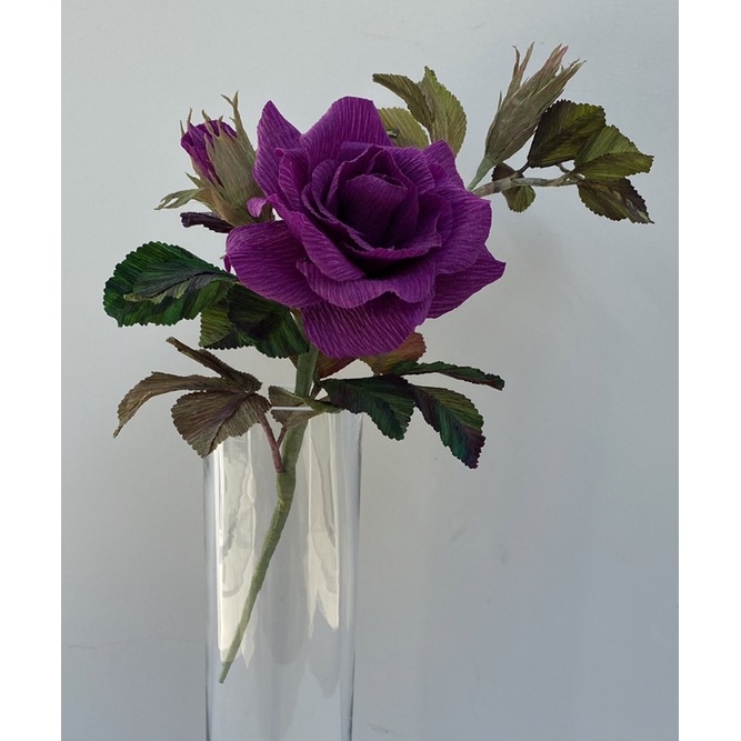 Rosas em papel crepom italiano para decoração | Shopee Brasil