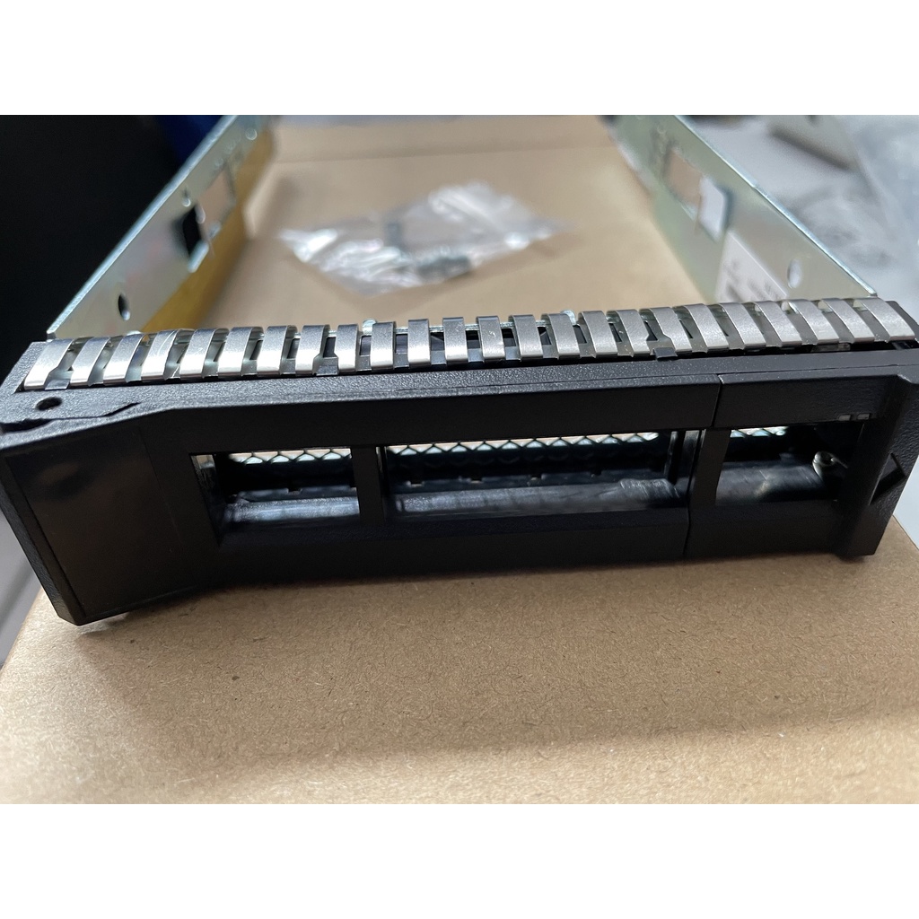 Gaveta 3.5 Para Servidores Lenovo SR550 SR590 SR650
