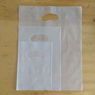 1kg de Sacola Plástica Boca de palhaço  Vazada  triste - Transparente Fosca - 1° Linha - Tratada em Oferta na Shopee