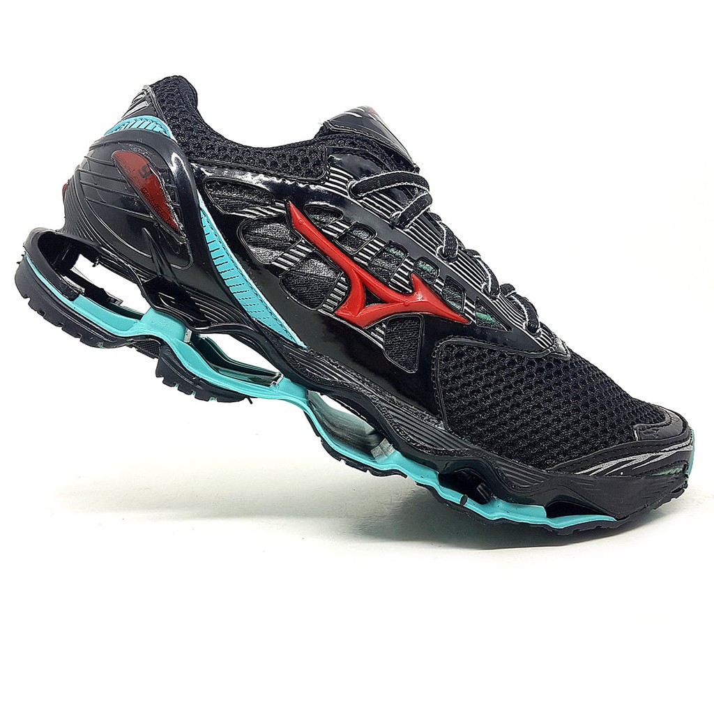 mizuno preto e vermelho