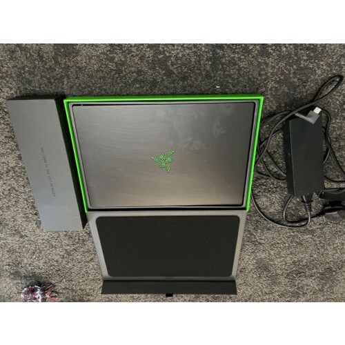 Razer Blade 15 RTX 2070 gaming laptop