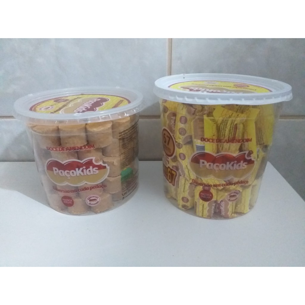 1 pote de paçoca com 67 unidades e 1 pote com 85 unidades.