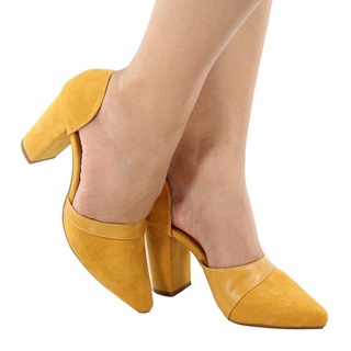 Scarpin Zhaceci Salto Bloco Chic Amarelo