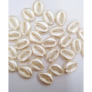 Búzios Perolado 13x18mm ABS 50 Peças em Oferta na Shopee