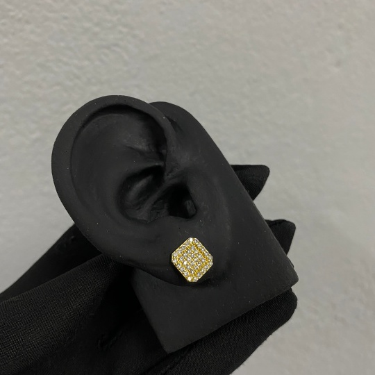 Brincos Quadrado Em Zircônia Cravejado Com 36 Pedras Masculino Unidade Banhado Ouro 24k