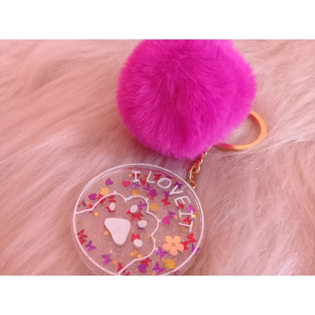 Chaveiro Resinado-Chaveiro  com Pompom -Chaveiro Pet-Chaveiro Redondo de Resina-Chaveiro Patinha-Chaveiros Love