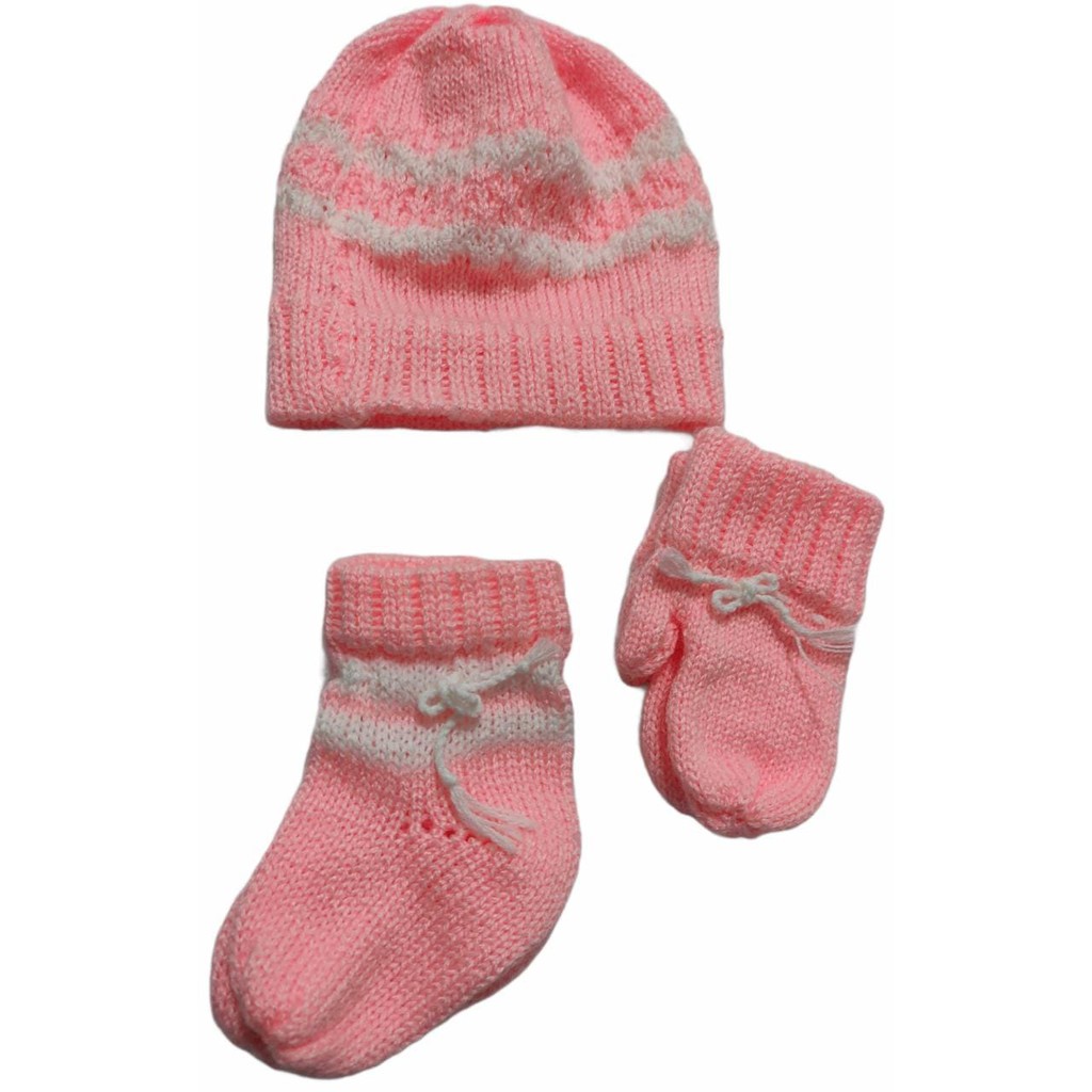 Kit maternidade com 3 peças (Touca, Luva e Sapatinho)