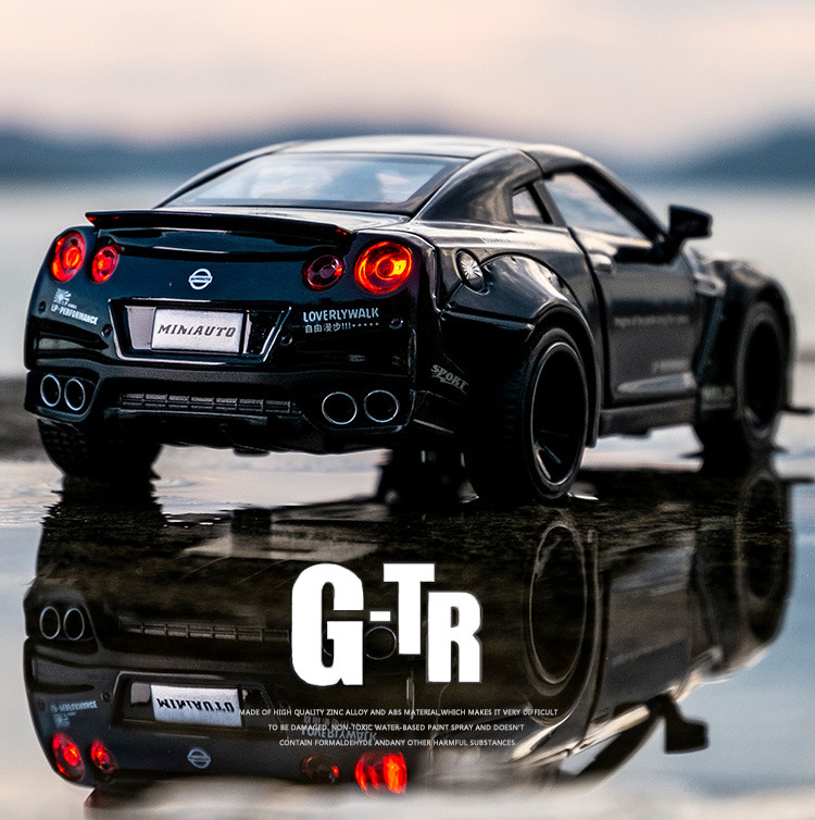 Miniatura Nissan Skyline GTR R34 Velozes e Furiosos 1/24