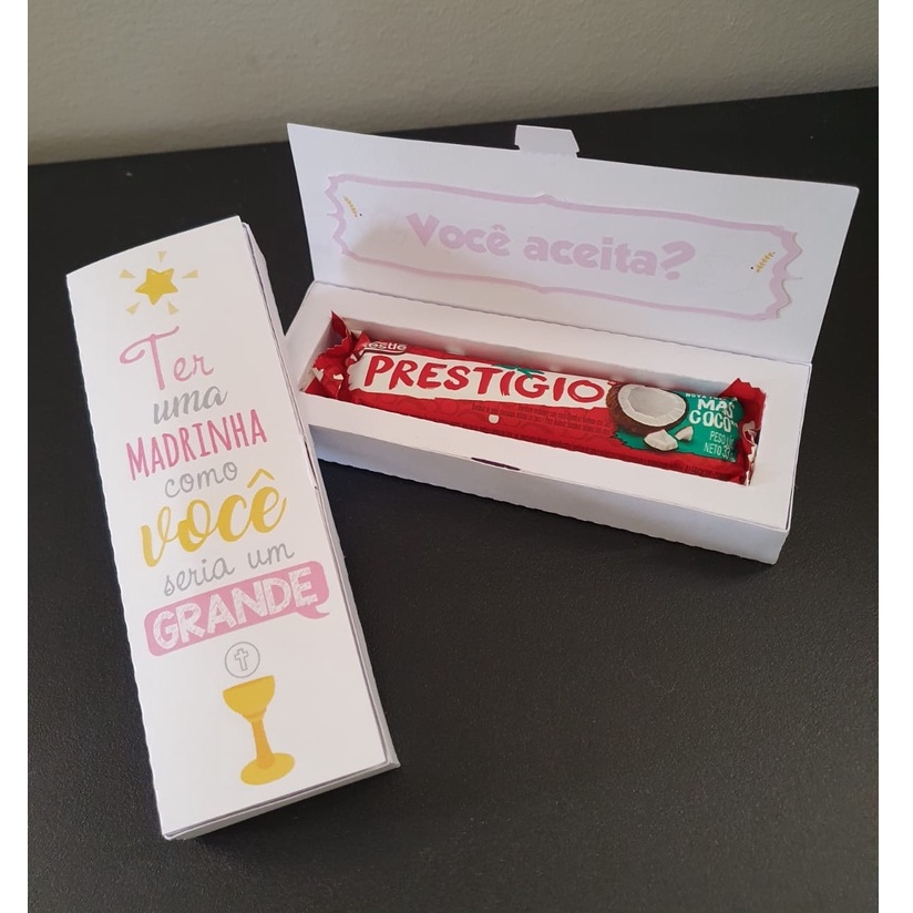 Caixa Lembrancinha/Convite para Madrinha ou Padrinho de Batismo ou Casamento com Prestígio 33g - Dinda e Dindo Batizado