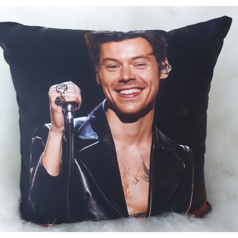 Almofada Harry styles grammy 30x30cm