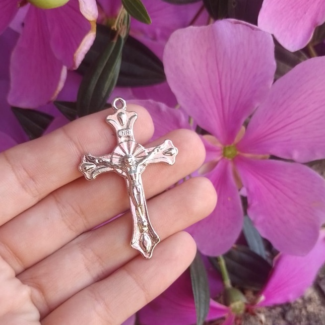 10 Cruz para Terço Níquel - Crucifixo para Terço Católico - Cruz para Montagem de Terço em Oferta na Shopee
