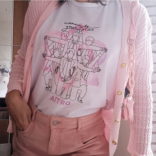 Camiseta Unissex ASTRO 'Wanna Be Your Star' Soft Aesthetic em Oferta na Shopee