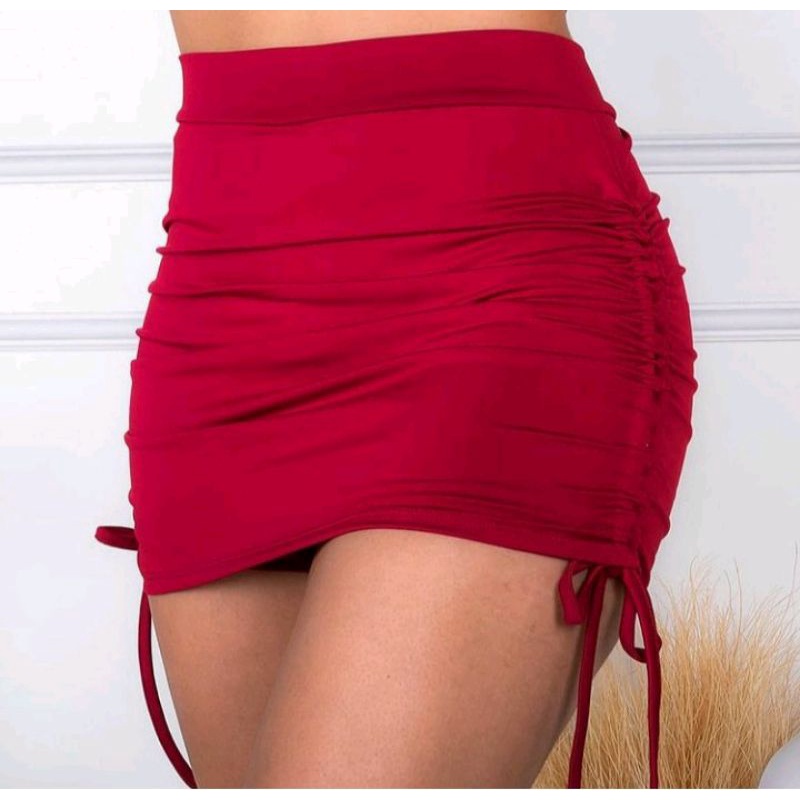 Saia Curta Feminina Franzida Nas Lateral Ajustável Tecido  Suplex  moda gringa (P M G) em Oferta na Shopee
