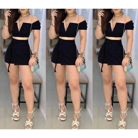 Conjunto clássico no bengaline com short saia com amarração lateral + cropped ciganinha manga princesa e decote V em Oferta na Shopee