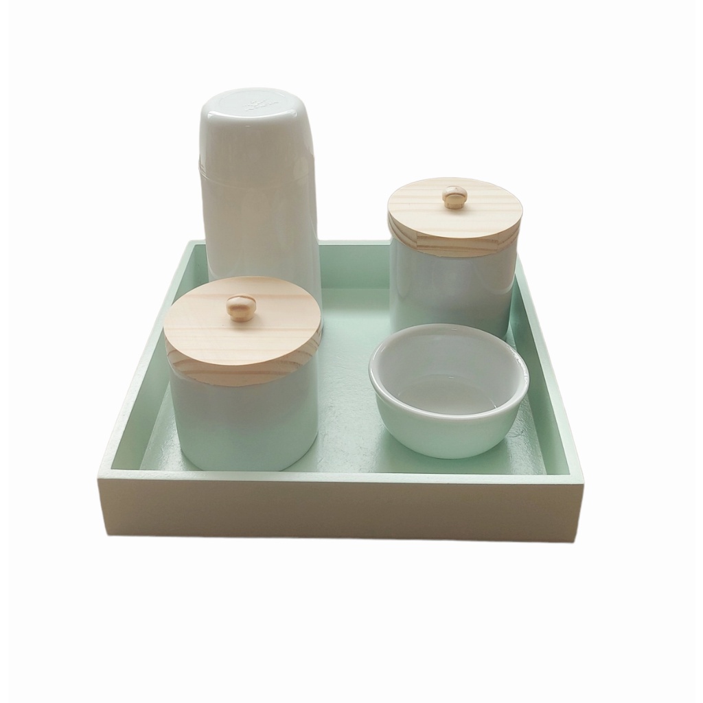 Kit Higiene Bebê Porcelana Potes Molhadeira Garrafa Térmica E Bandeja Mdf Verde.