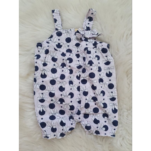 Macaquinho Feminino luxo / Tamanho 3-6 Meses / Marca: Baby Club Usado
