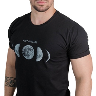 Camiseta Masculina Preta Estampada em Algodão Premium - Blusa para Homem - Camisa com Estampa Fazes da Lua em Oferta na Shopee