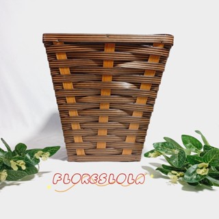 Vaso de Vime Trançado Cachepot Quadrado ideal para montagem de arranjos e decoração de mesa, festa, casa, casamentos e eventos