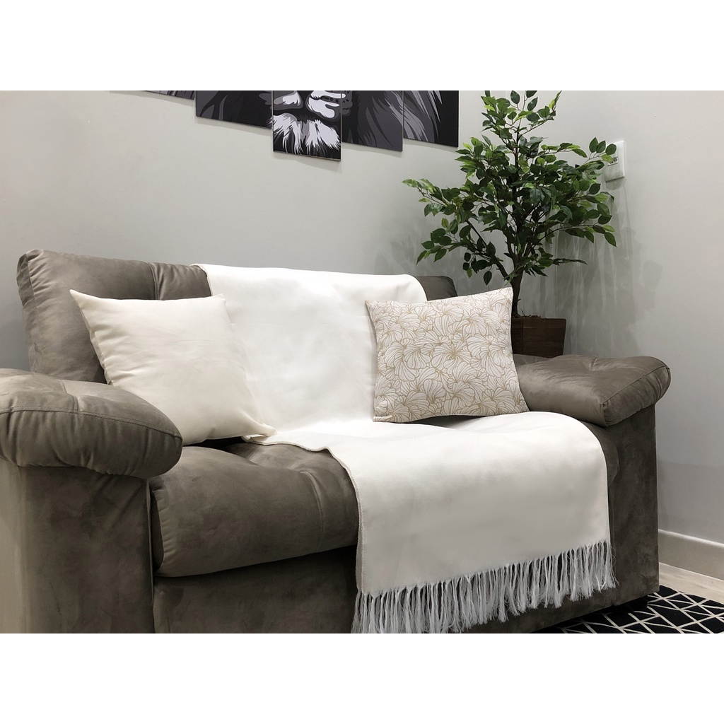 Manta para sofá, Protetora, tecido macio e resistente. Diversas cores e  medidas. | Shopee Brasil