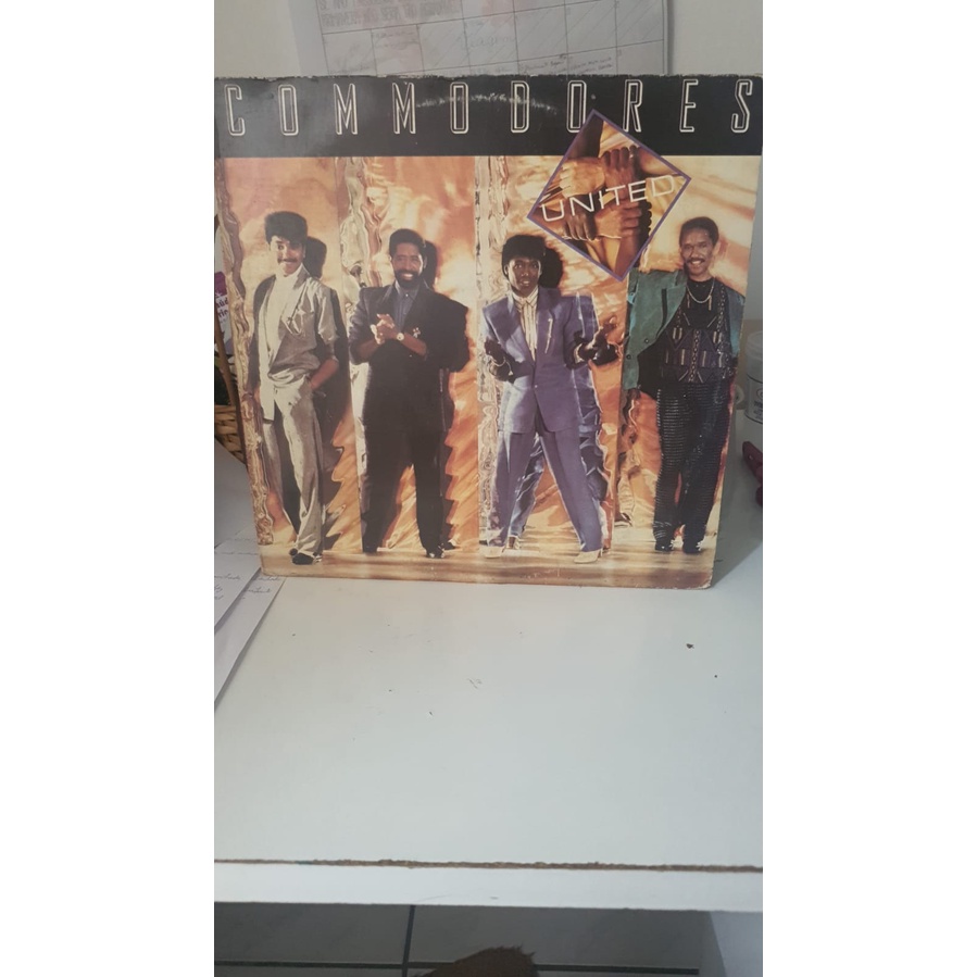 LP Commodores United(1987) Polydor Com Encarte