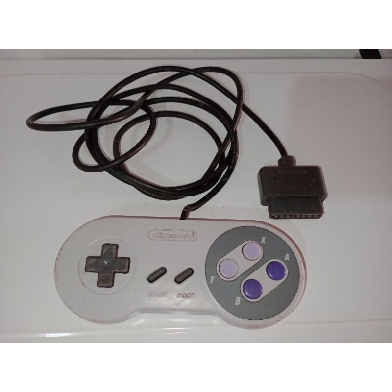 controle original de super Nintendo