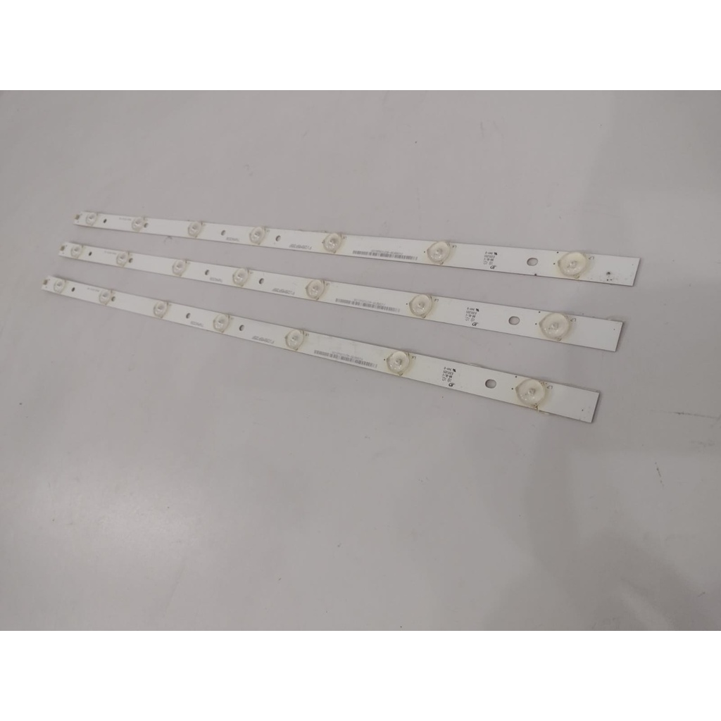 (1)    Kit Fita Led Tv Panasonic Tc-32fs600