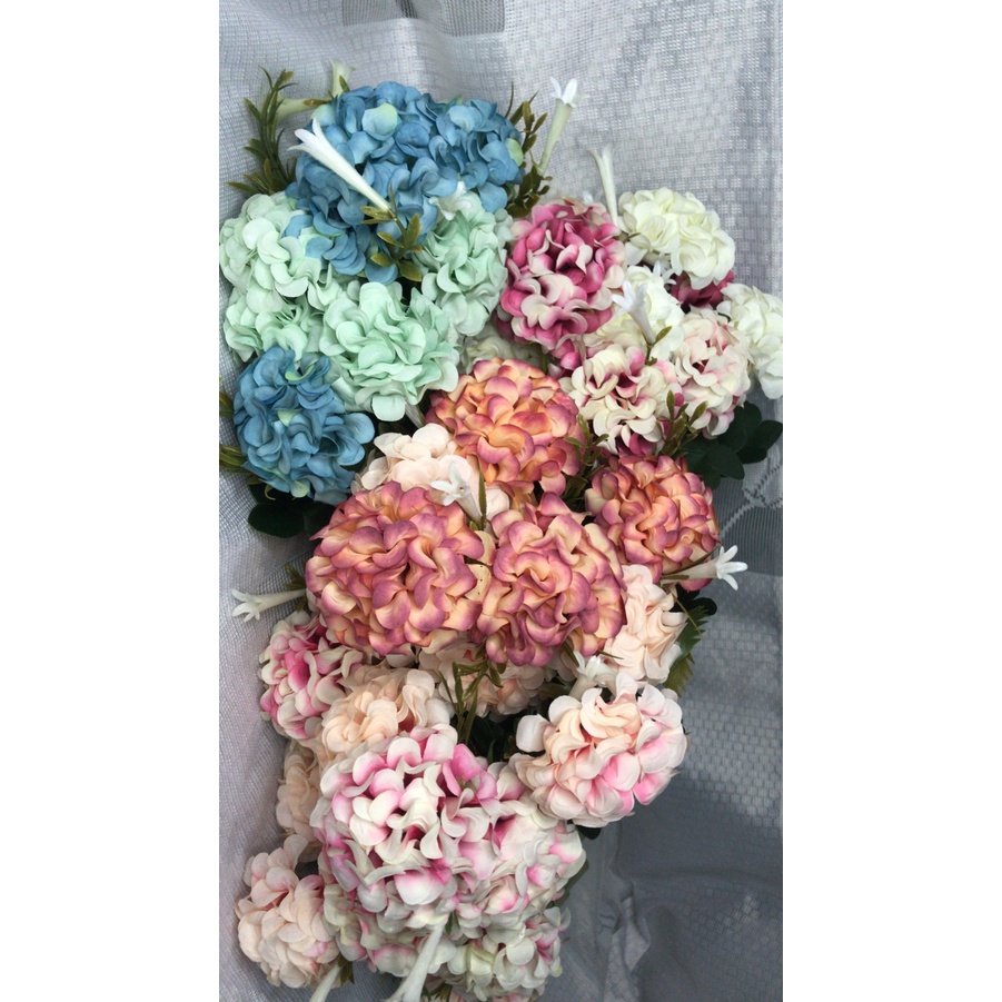 Buquê de Hortênsia artificial Grande com 11 flores em Oferta na Shopee