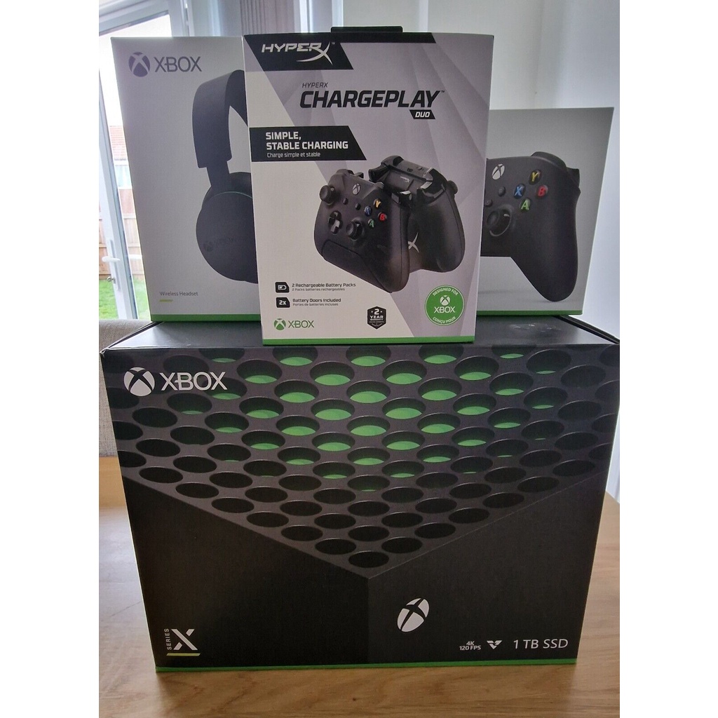 Xbox Series X Bundle Xbox Headset Controllers And Docking Station Escorrega O Preço 9433