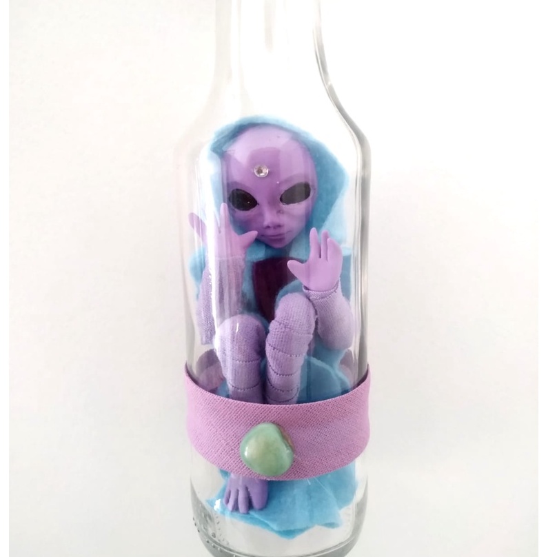 ET na garrafa alien extraterrestre ufo garraduende ET São Tomé boneco  artesanal