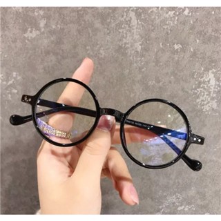 armação de oculos redondo