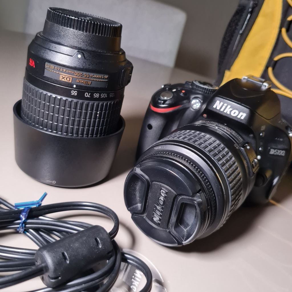 Nikon D5100 Dslr Com 2 Lentes E Bolsa Nikonistas Original (Usada