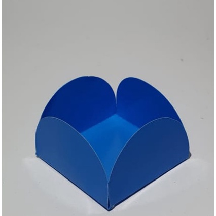 FORMINHAS AZUL VIVO PARA CONFEITARIA DOCES FESTA ANIVERSÁRIO CORES LISAS CANDYZINHA - BASE 3x3 cm em Oferta na Shopee