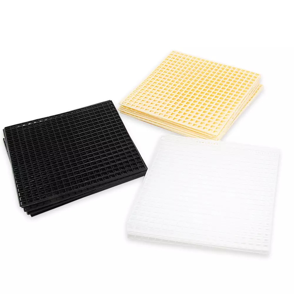 Tela Plástica Jowama TL1 15x15 com 25 Und Tela para bordar artesanato tricô