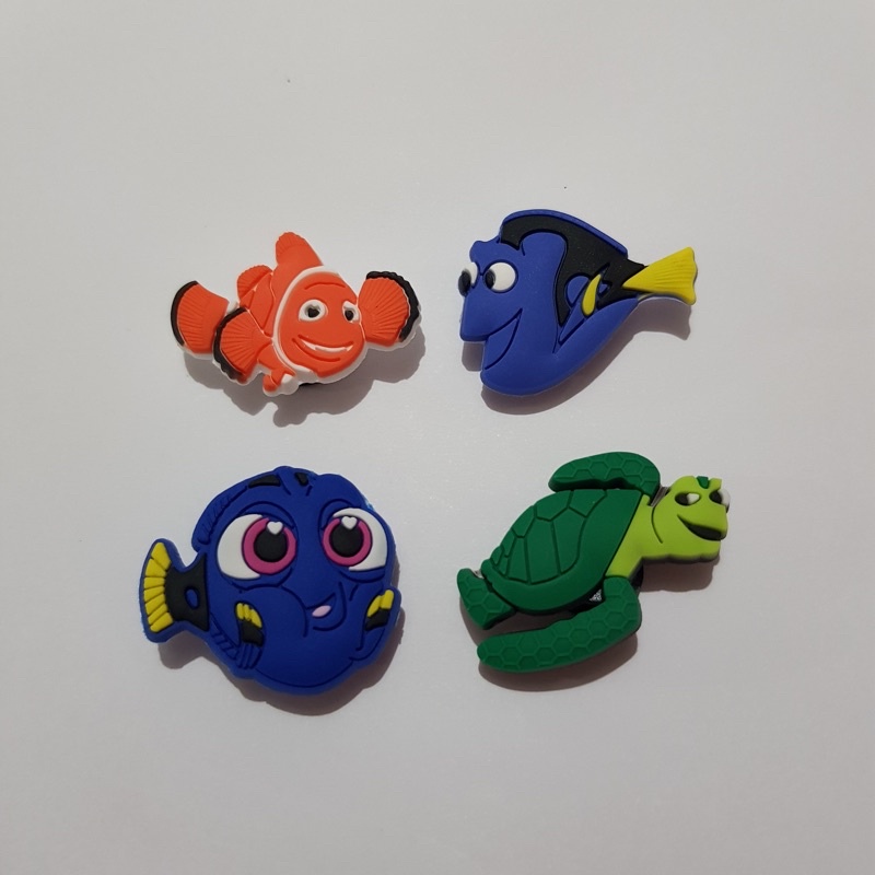Pins/Bottons/Enfeites para Crocs Tema Infantil Marlin Dory Tartaruga Filme  Procurando Nemo | Shopee Brasil