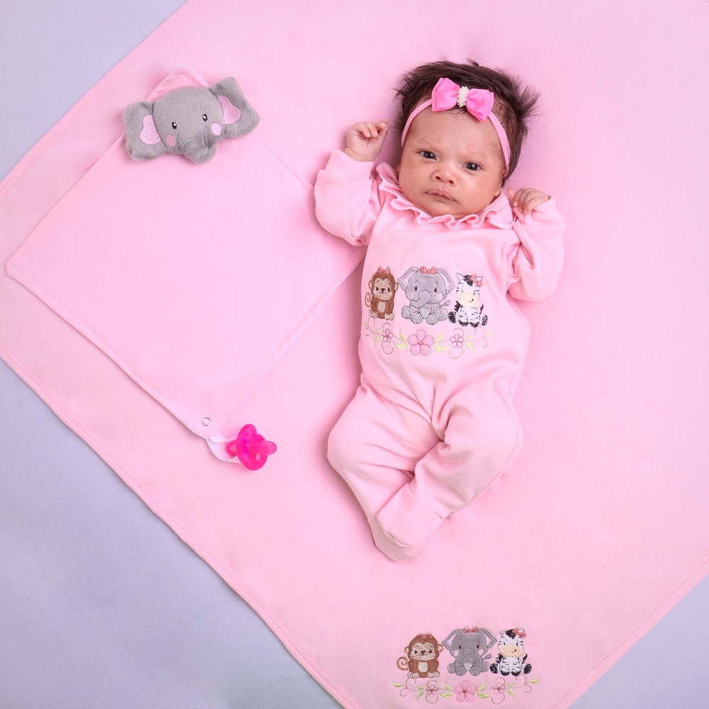 Kit Saída de maternidade para bebe menina safari rosa, em malha suedine com Manta 100% algodão