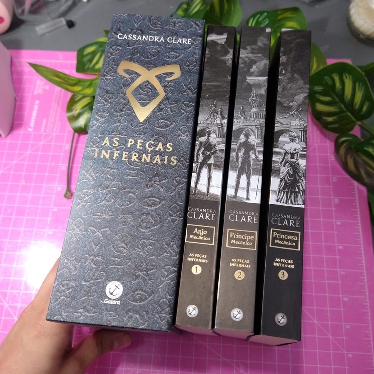 Box de Livros As Peças Infernais