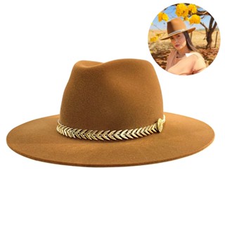 Chapéu Fedora Modelo Gusttavo Lima Aveludado Marrom Com Faixa De Setas Douradas Modelo Masculino E Feminino Lauanna Prado