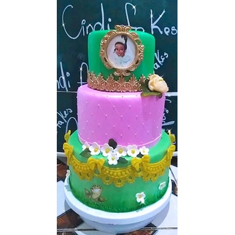 Bolo a Princesa e o Sapo Fake: Onde Comprar | BuscaProdutos