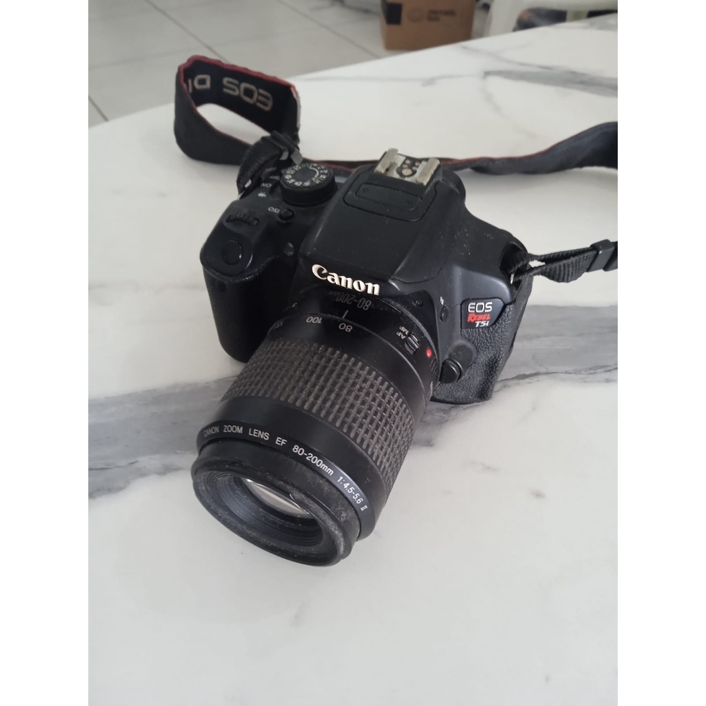 Camera t5i usada Canon