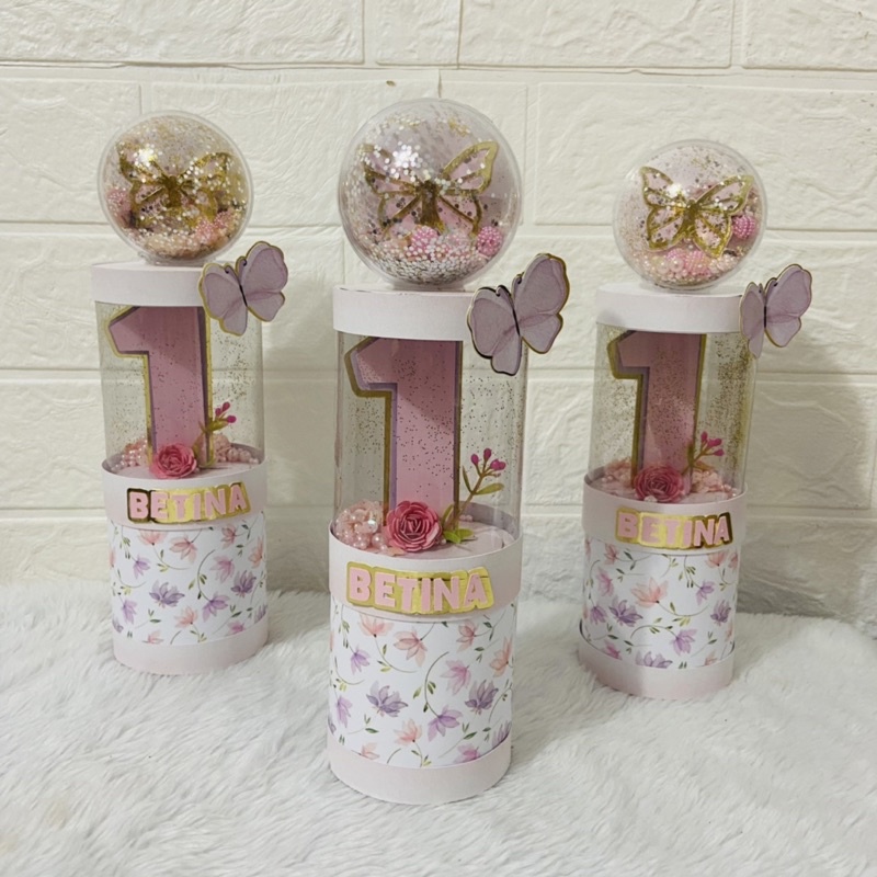 Caixa cilindro visor com esfera shaker luxo personalizada jardim encantado lembrancinhas para aniversário