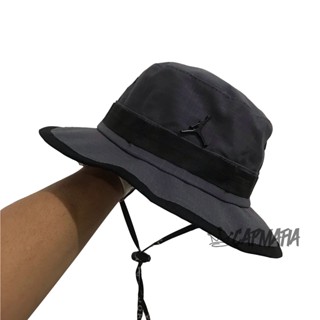 Bucket Jxrdxn Cinza Escuro com Preto | Chapéu Bucket Hat Jxrdxn Dark Grey & Black | Capmafia Supply