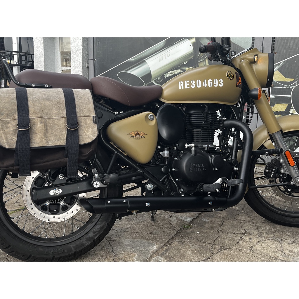 Ponteira Esportiva Preta Para Classic 350 Dark Royal Enfield