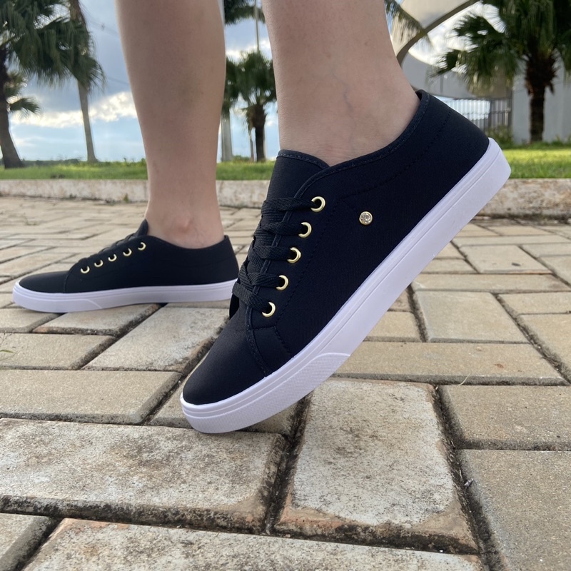 Tenis preto barato store feminino