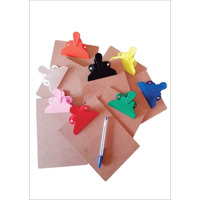 15 Mini Pranchetas Mdf 148x210mm Com Porta Caneta em Oferta na Shopee