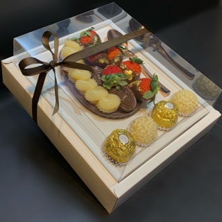 10 CAIXAS PARA OVO DE COLHER 250G + 4 DOCES em Oferta na Shopee